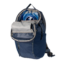 CamelBak Cloud Walker 18 removable waist strap shown for added stability when needed.
