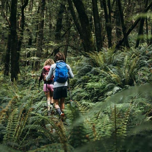 CamelBak Fusion reservoir leak-proof closure ensuring secure hydration during activity.