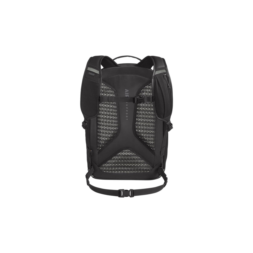 CamelBak H.A.W.G. Commute 30 360-reflectivity boosts safety at night