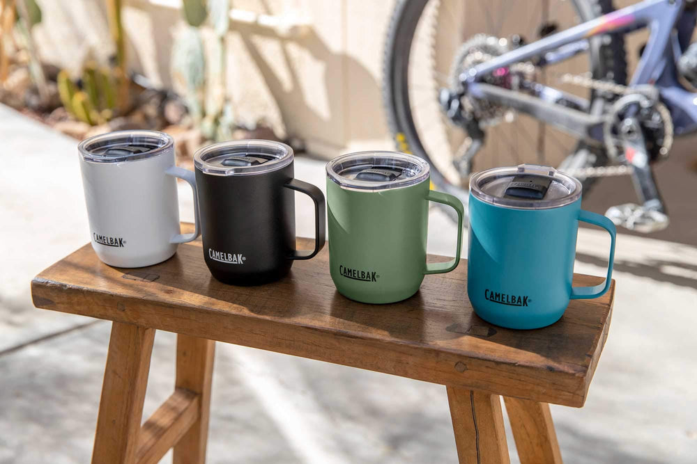 CamelBak Horizon mug lid-closed-tri-mode demonstrates spill resistance and controlled flow on the go.