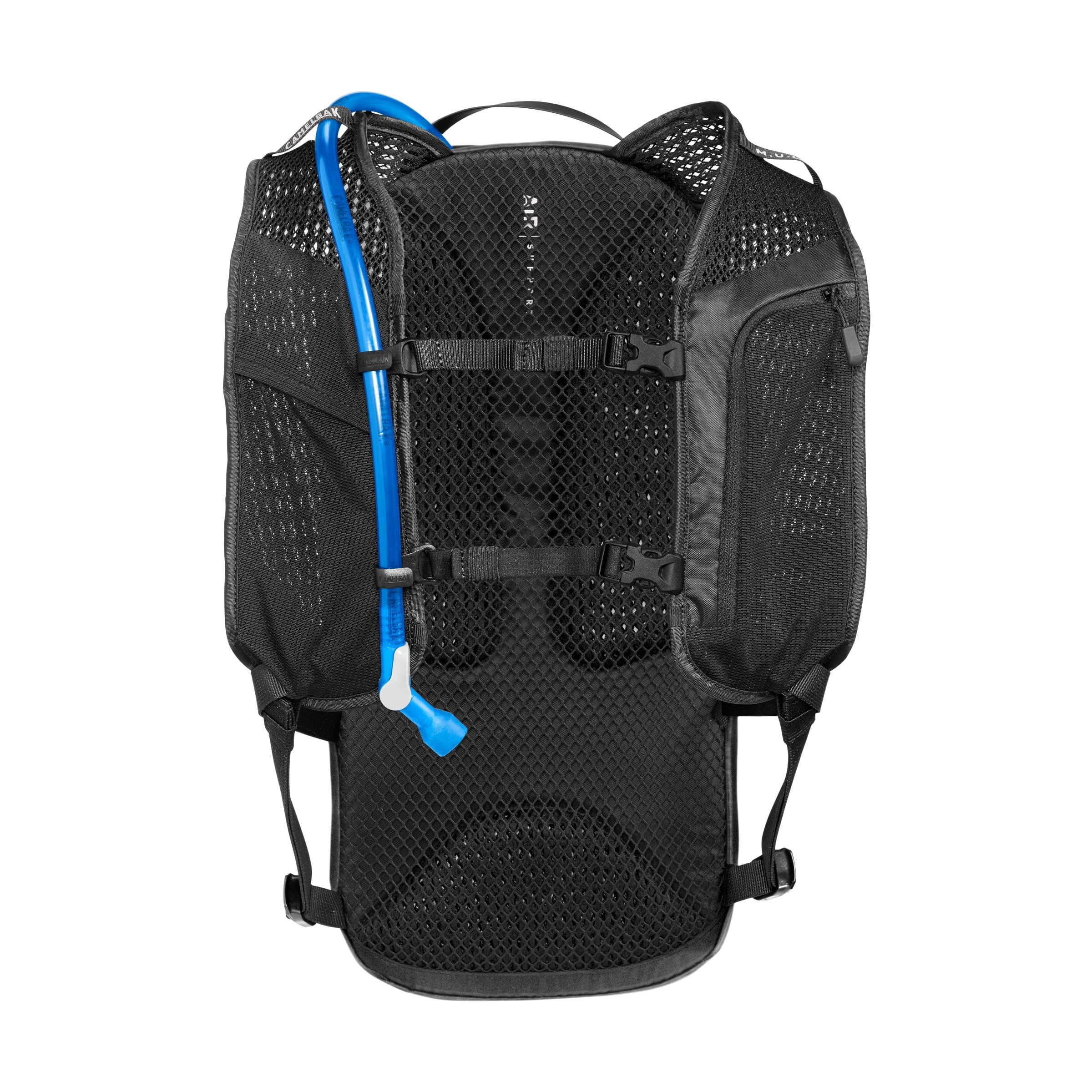 CamelBak M.U.L.E. Evo air-support-back-panel keeps you cool during intense sessions.