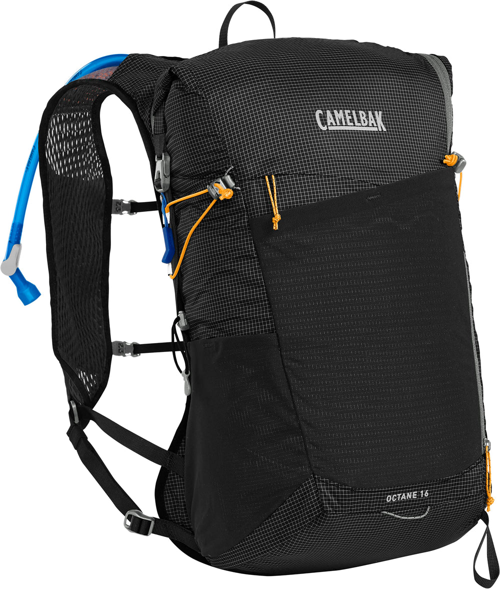 CamelBak Octane 16 front view shows breathable 3D Vent Mesh harness for cooling comfort.
