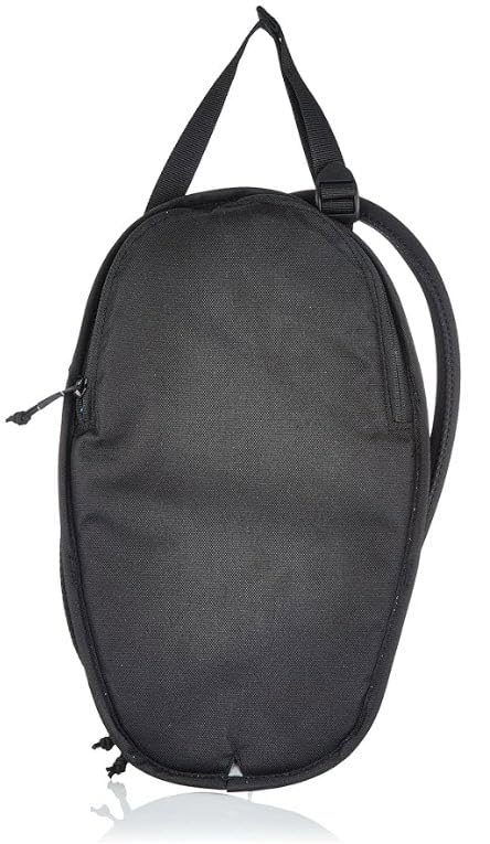 CamelBak Stoaway bite valve cover protects drinking in variable conditions.