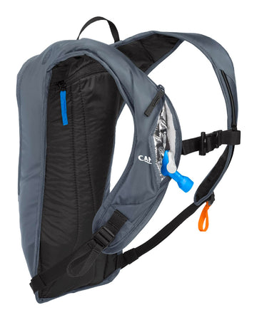 CamelBak Zoid winter-ready design supports rugged use in cold conditions.