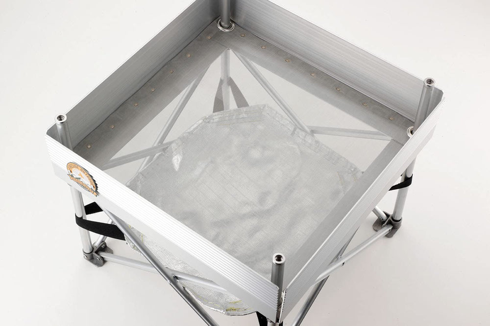 Fire Mesh technology delivers cleaner burns with up to 80 percent less smoke.