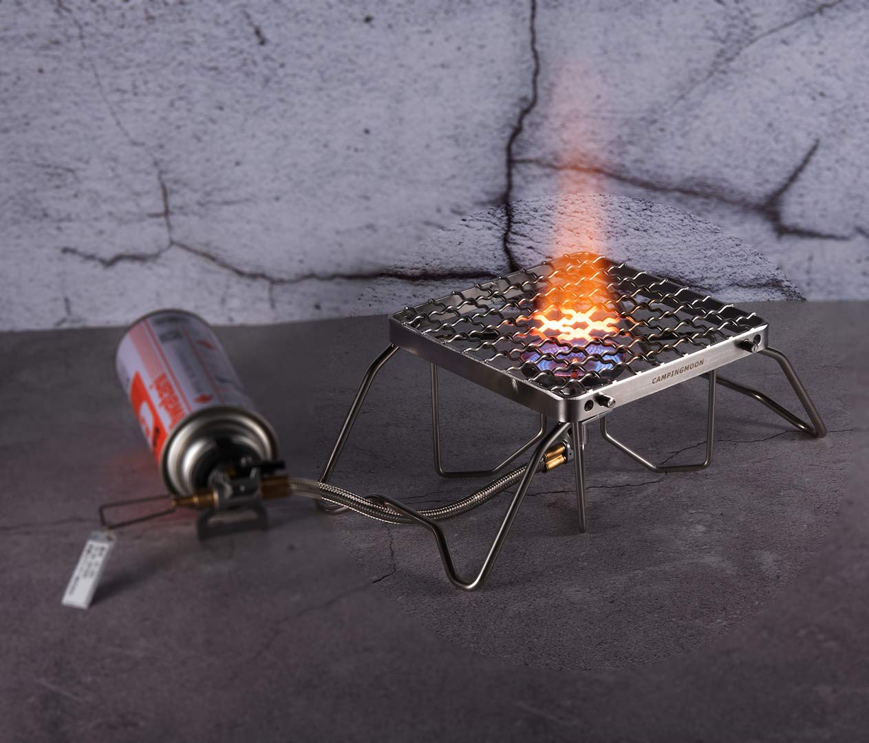 Camping Moon lightweight 490g grill ideal for backpacking.