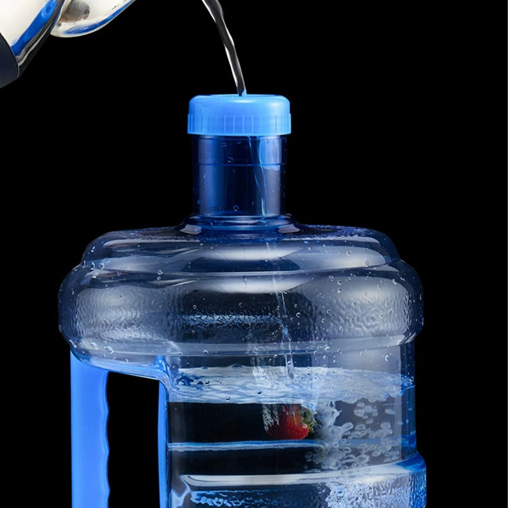 Camping Water Container 7.5L is lightweight and portable for outdoor activities.