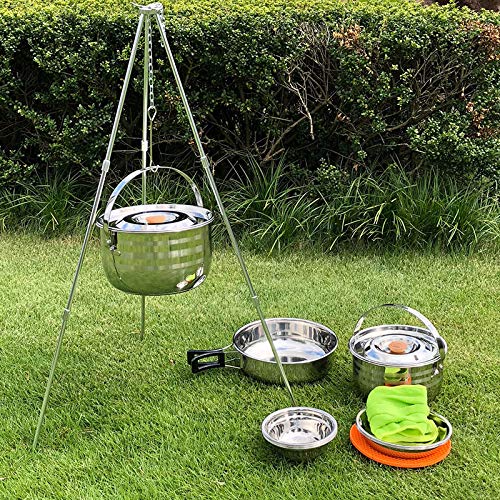 Camping Moon magnetic thick bottom stabilizes the pan on a stove.