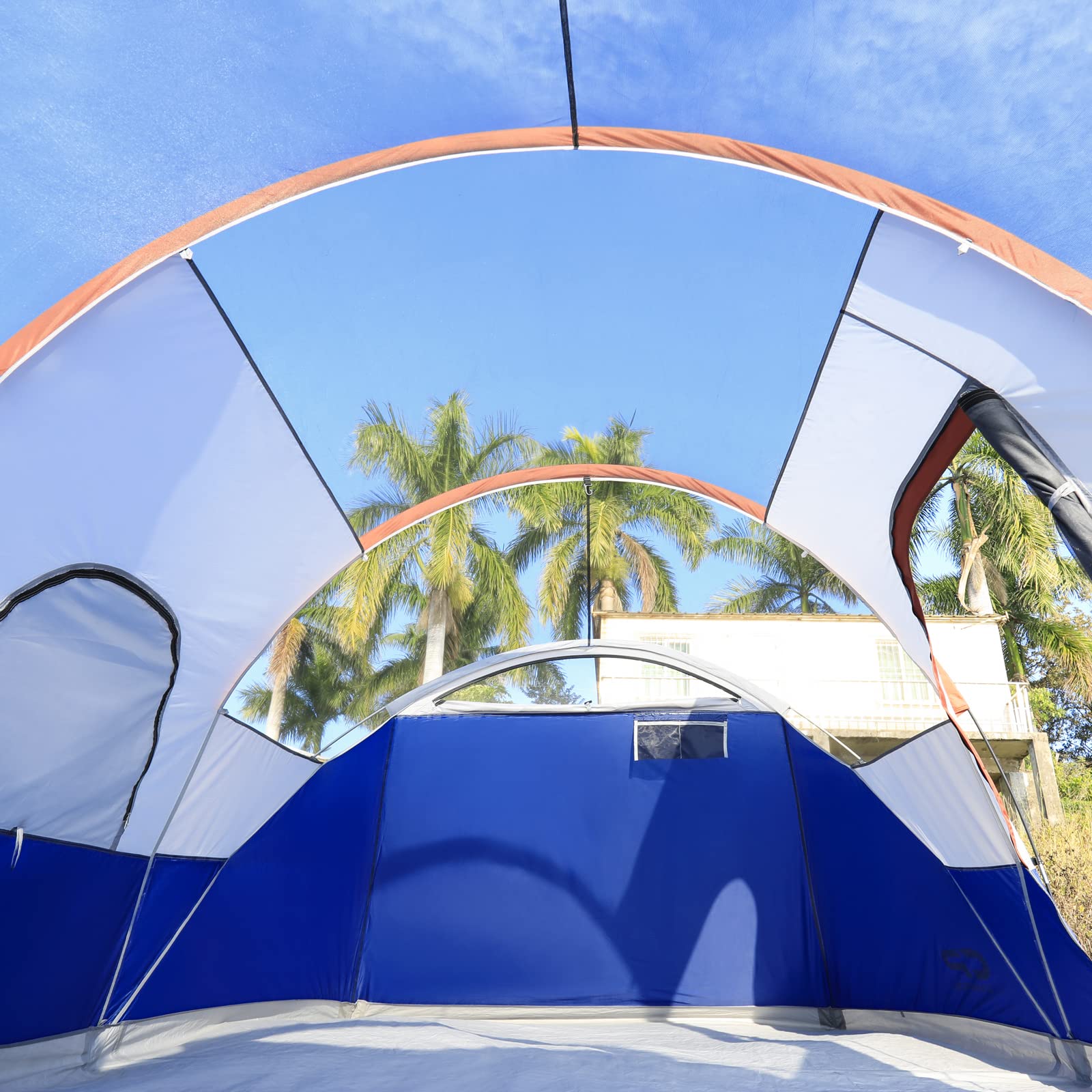 CAMPROS CP Waterproof seams and coatings help shelter against rain.