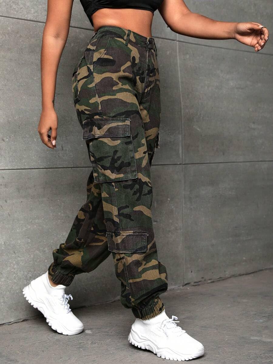 CaniBtr camo pants streetwear styling ideas for versatile outfits and bold looks.