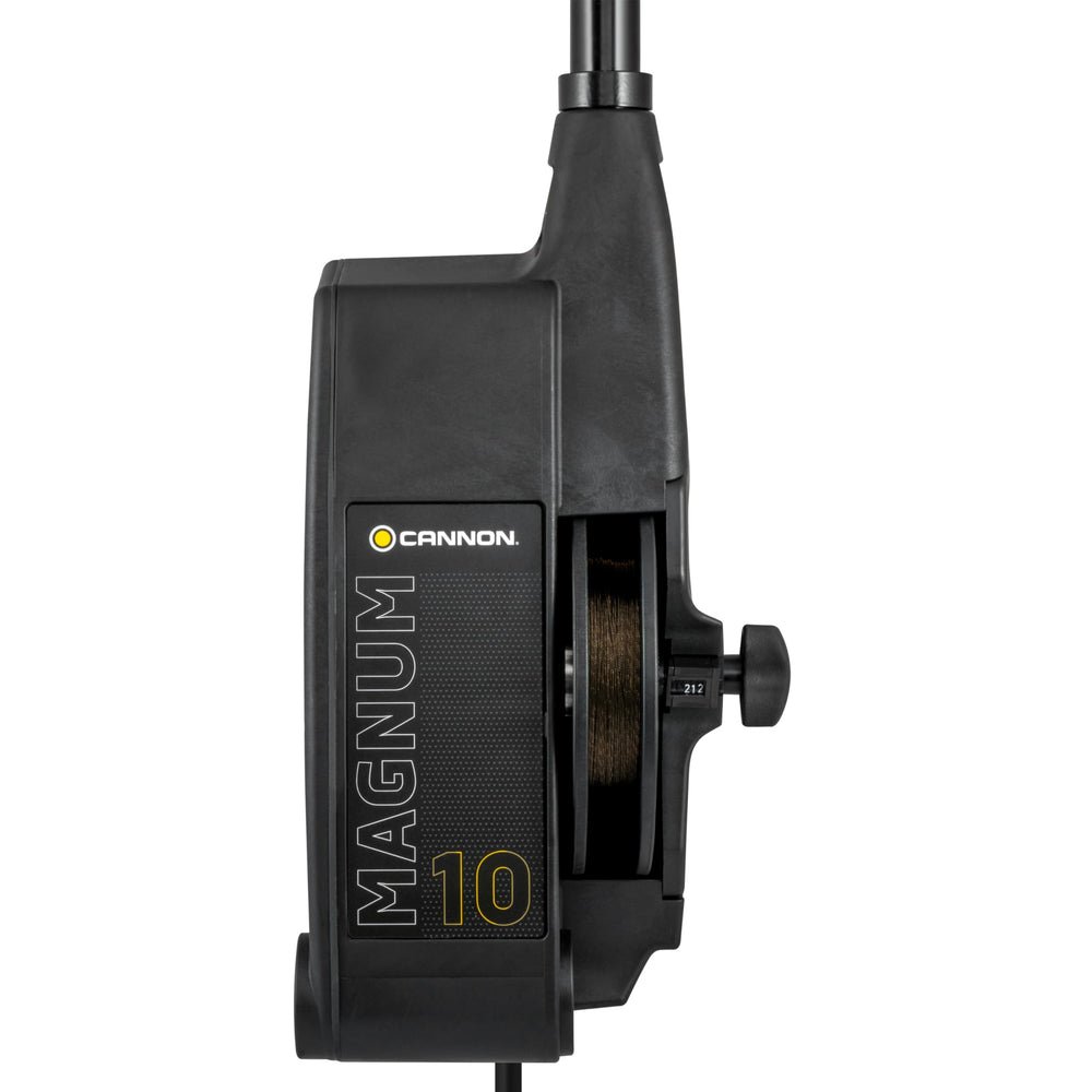 Cannon Magnum 10 360-degree swivel base enables flexible positioning.