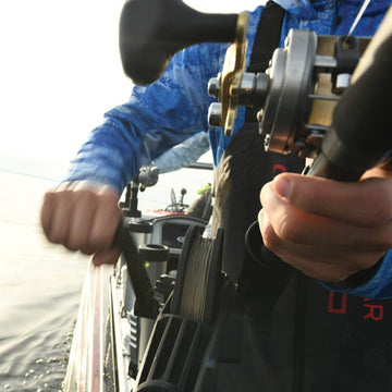 Cannon Uni-Troll 10 STX line terminator keeps line on track.