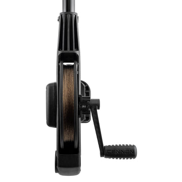 Cannon Uni-Troll 10 STX one-hand clutch for easy bait positioning.