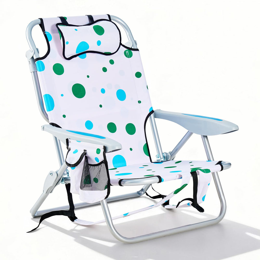 Canpsky beach chair with side pocket keeps essentials within reach.