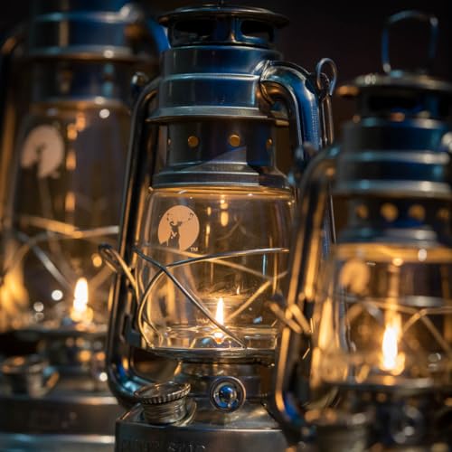 Captain Stag UK-513 CS Oil Lantern packaged for camping ready to go.