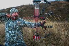 Carbon Express Maxima Red SD red-zone feature visible on shaft demonstrates dynamic spine control.