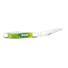 Case Muskrat dual clip blades deliver versatility for slicing and utility tasks in one compact tool.