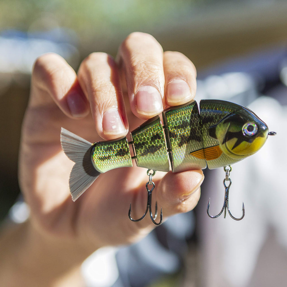 Catch Co Baby Bull Gill 3.75 inch triple joints imitate natural bluegill fins.
