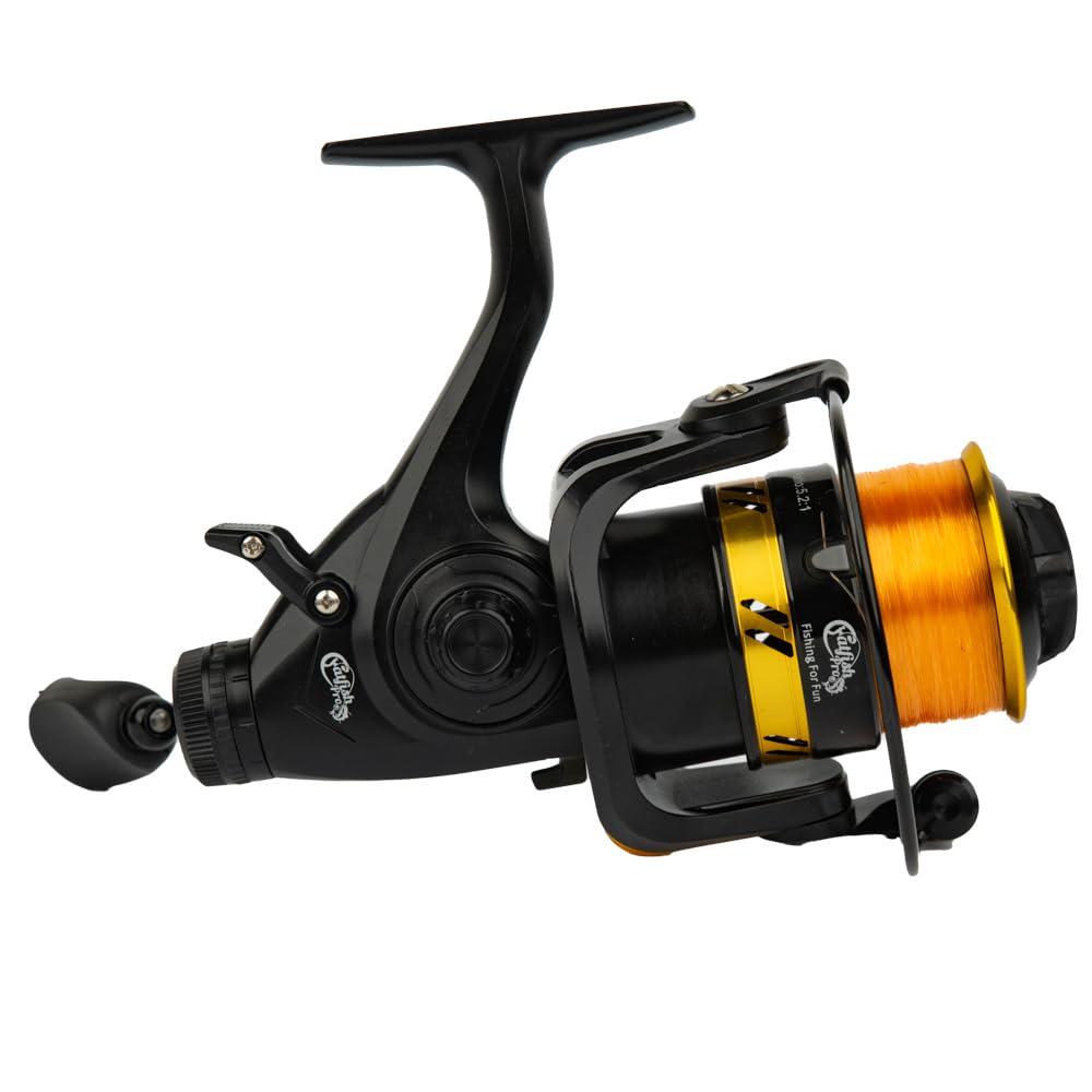 Catfish Pro Spinning Reel handle and grip close-up