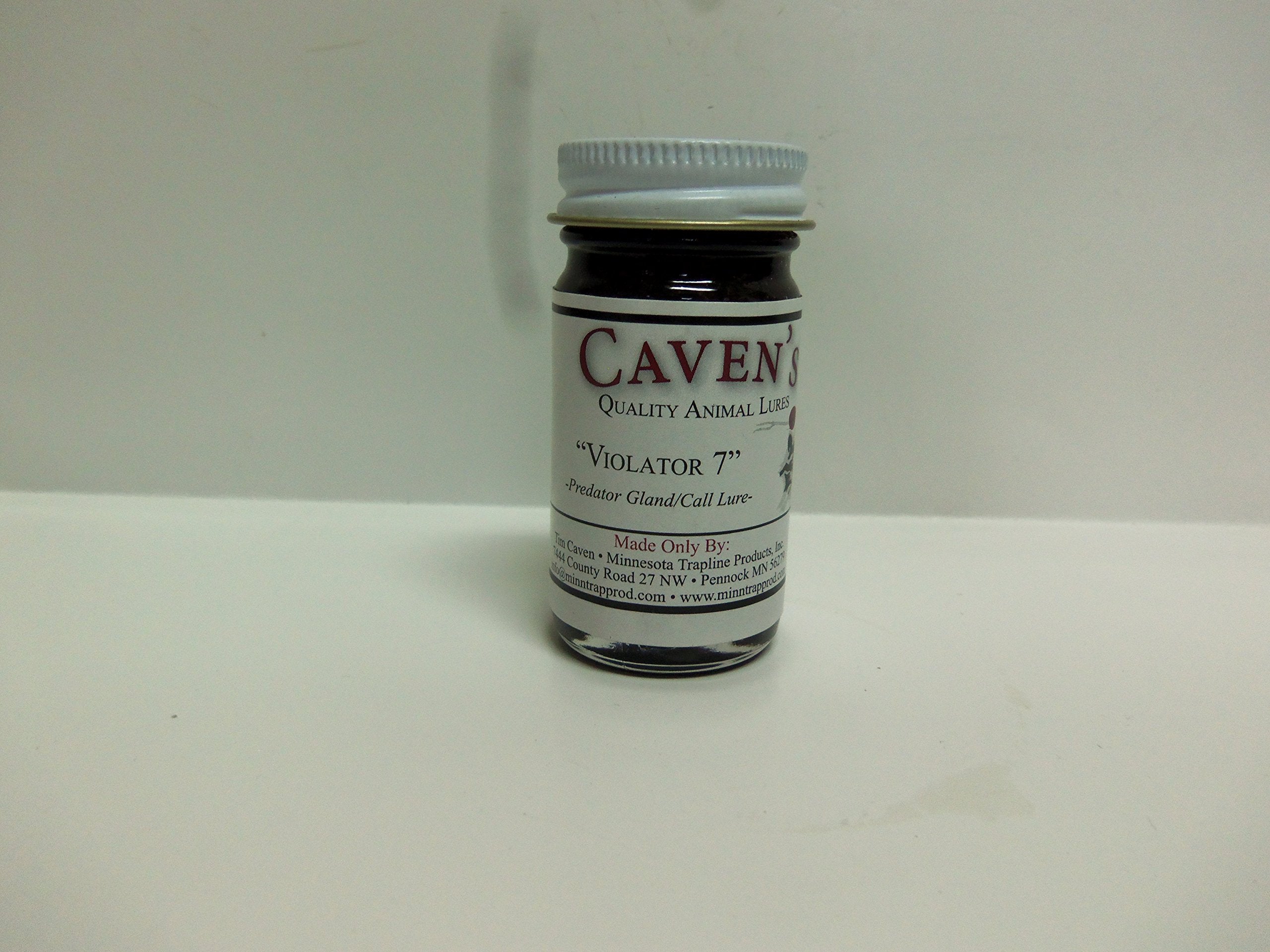 Cavens Violator 7 Predator Lure image showing strong musk for dirt hole sets