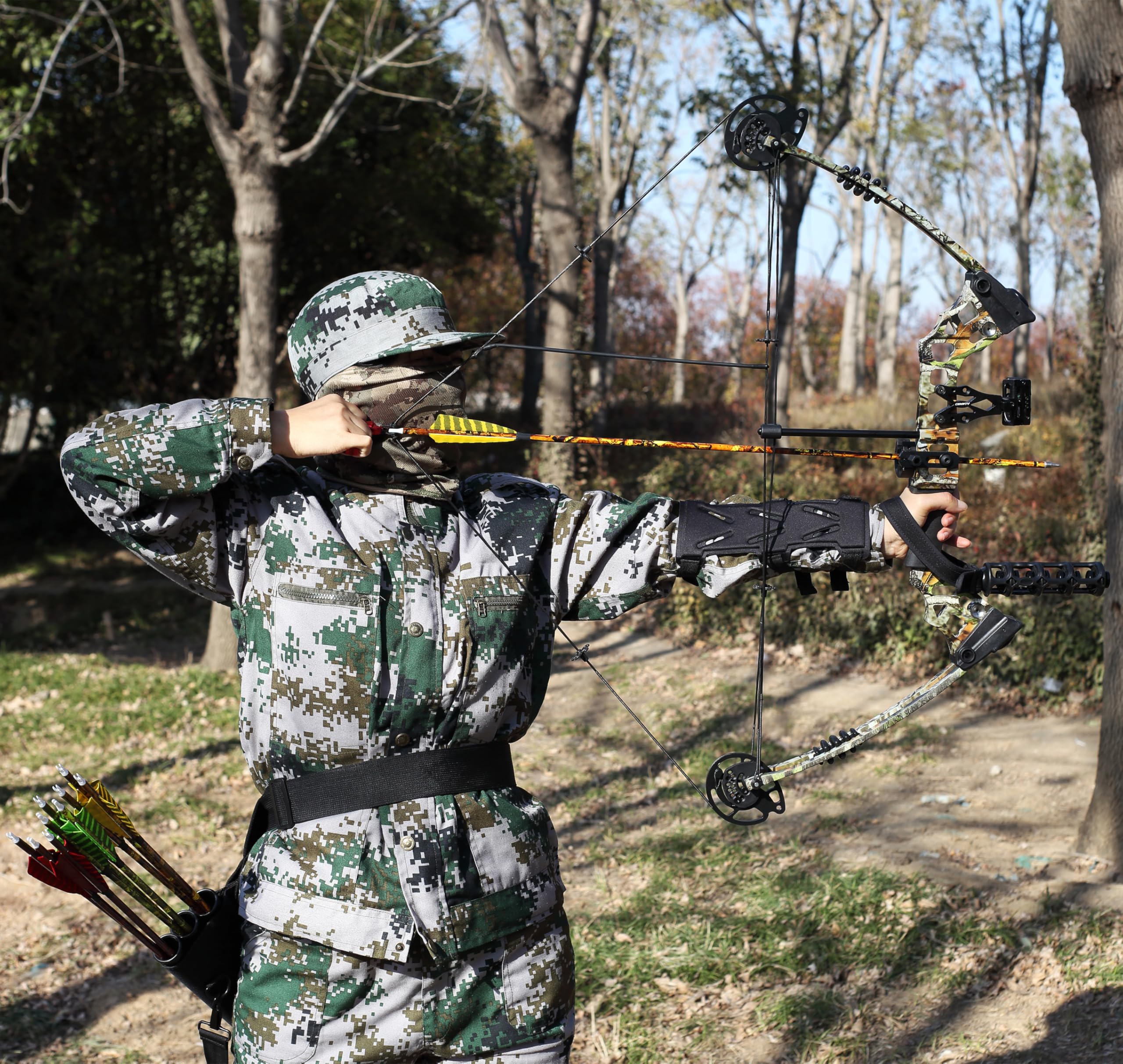 CENWTY arrow set compatible with compound, recurve, traditional bows.