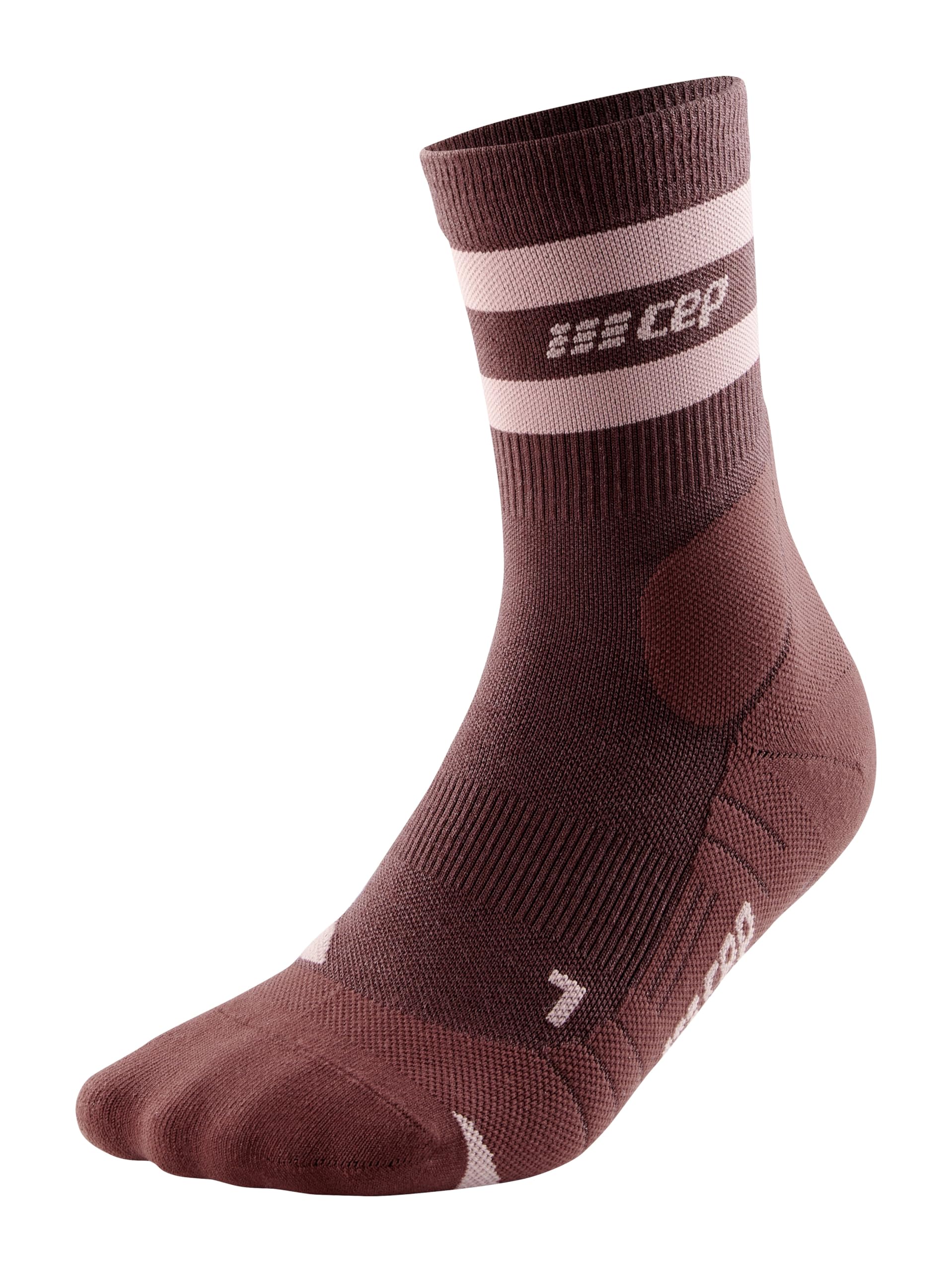 CEP 80's Hiking sock toe box fit improves comfort for varied feet.