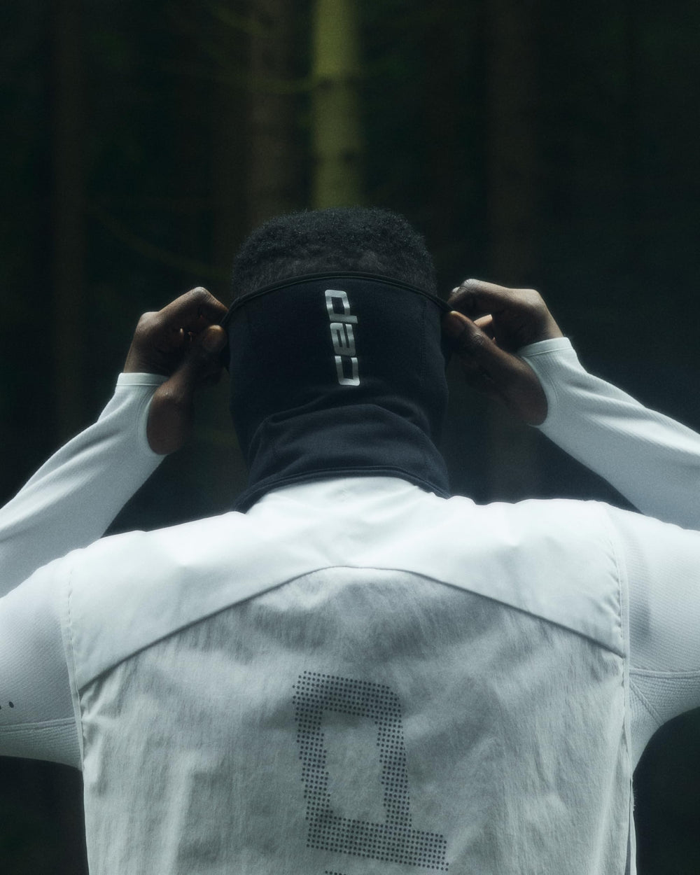 CEP Core Run Thermal Neck Warmer ideal for cold-weather training and outdoor trips
