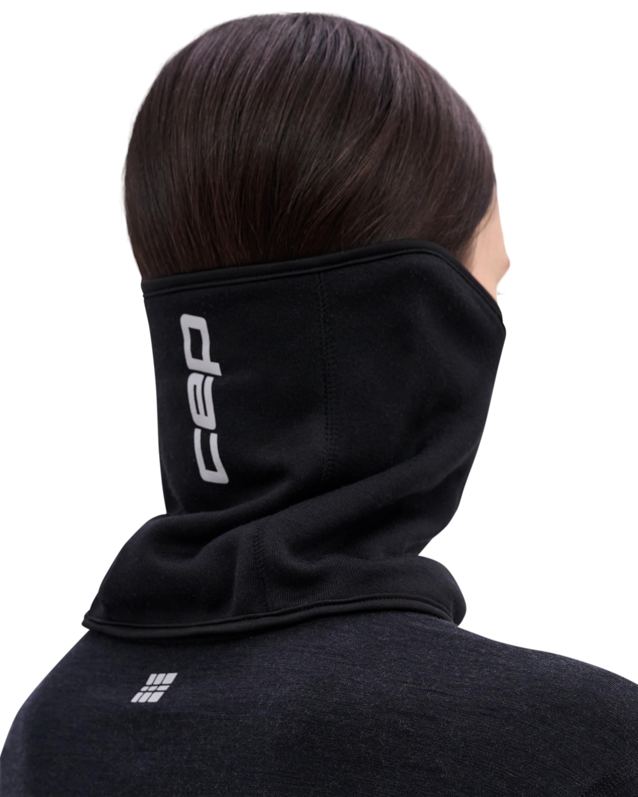 CEP Core Run Thermal Neck Warmer lightweight design adds warmth without bulk