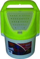 Challenge Plastics 50355 bait lagoon bucket—ideal on-water use, keeps gear organized and minimizes spills.
