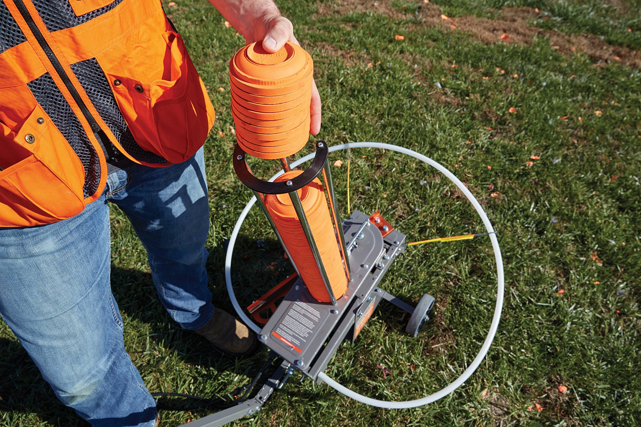 25-foot release pedal cord for varied shooting positions