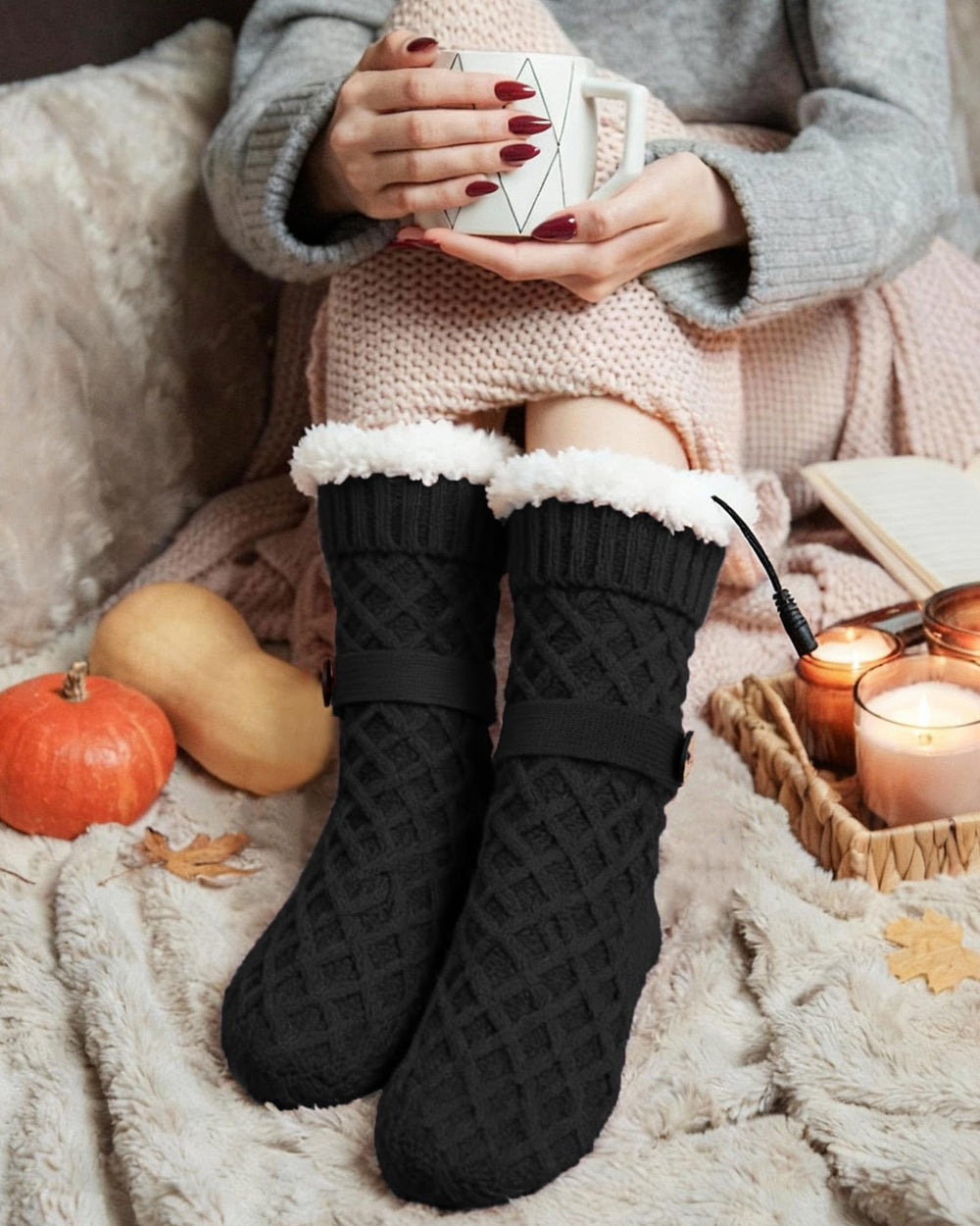 Chicingyou USB-heated socks with cute patterns offer cozy gifts for winter seasons.