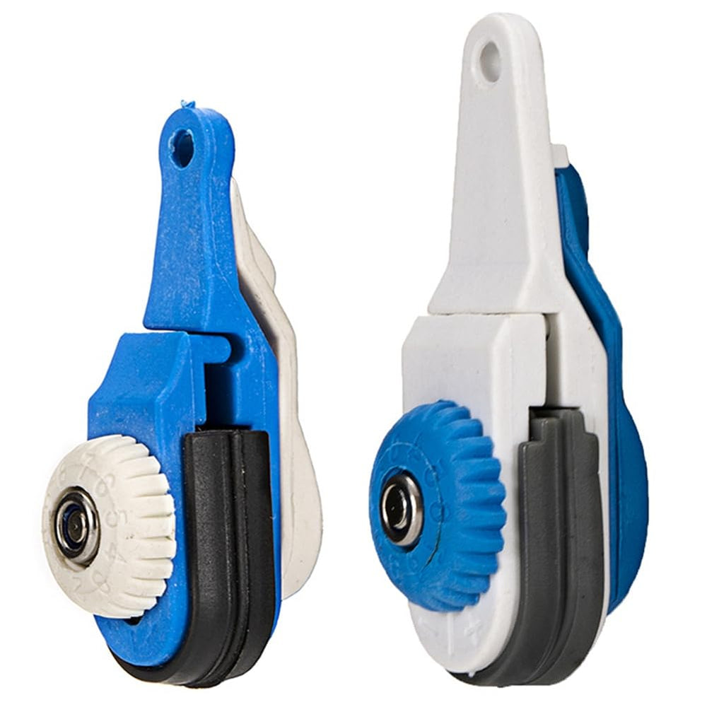 ChiMiao release clip closeup with white body and blue knob in action