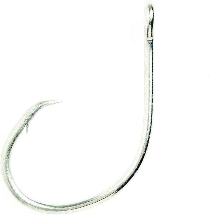 Circle B Tackle Eagle Claw L197 circle sea offset hook closeup shows precise needlepoint for bait retention.