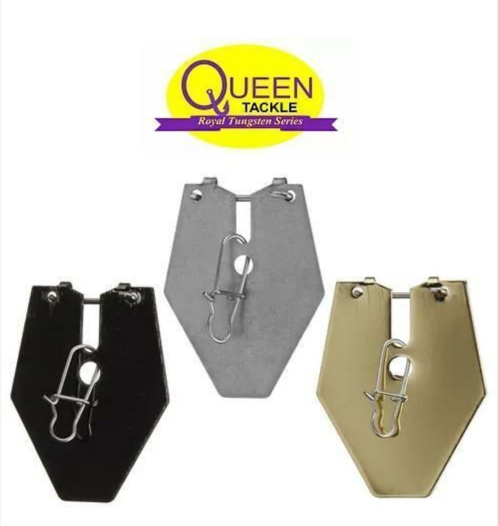 Circle B Tackle Queen Switch Blades large black mirror 3pk provides strong silhouette for low-light conditions