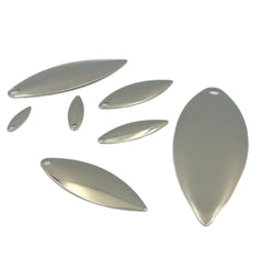 Circle B Tackle Willow Nickel Smooth blade with burnished edge, close-up.