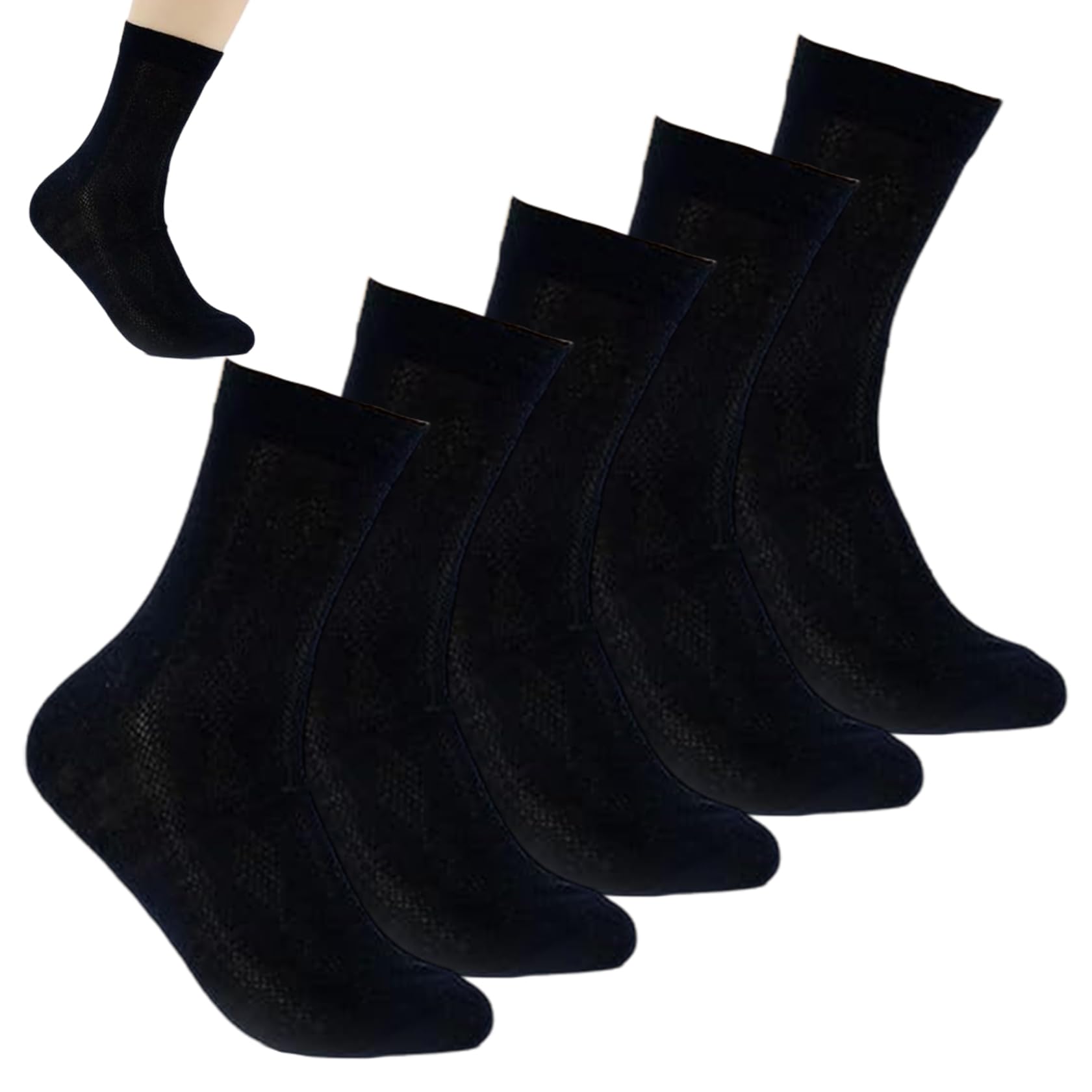 Ckuakiwu linen socks ankle-fit detail, showing snug yet flexible stretch.