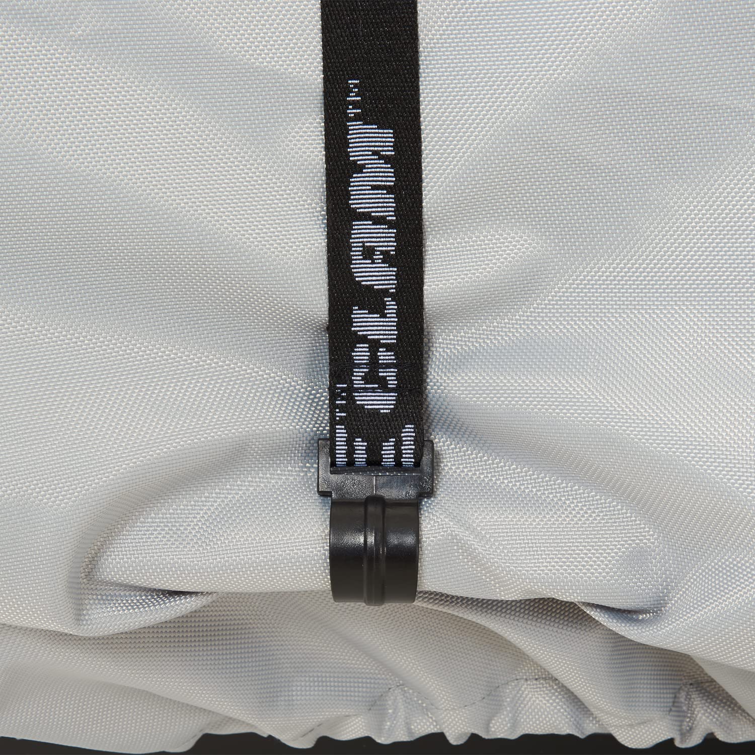 CLAM Fish Trap Deluxe Travel Cover 12593 fit-x200-x400 demonstrates secure fit.
