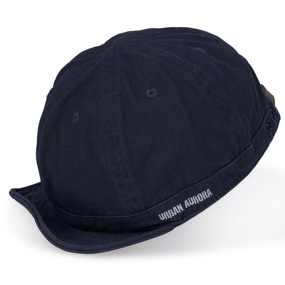 Model wearing CLAPE DY06 Navy cap highlighting unisex fit