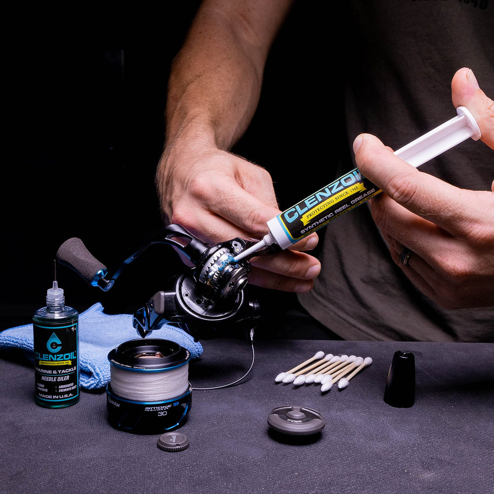 Cotton swabs and microfiber cloth for reel maintenance