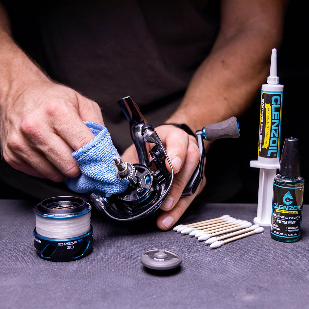 Fishing reel maintained in freshwater and saltwater environments