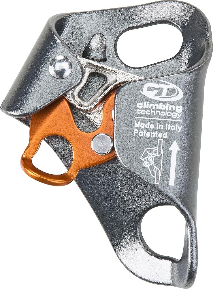 Climbing Technology Chest Plus with right ventral lock for smooth rope ascent.