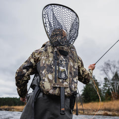Cling Mag Grab Delta compact dimension fits tight spaces in vest pockets and tackle boxes.