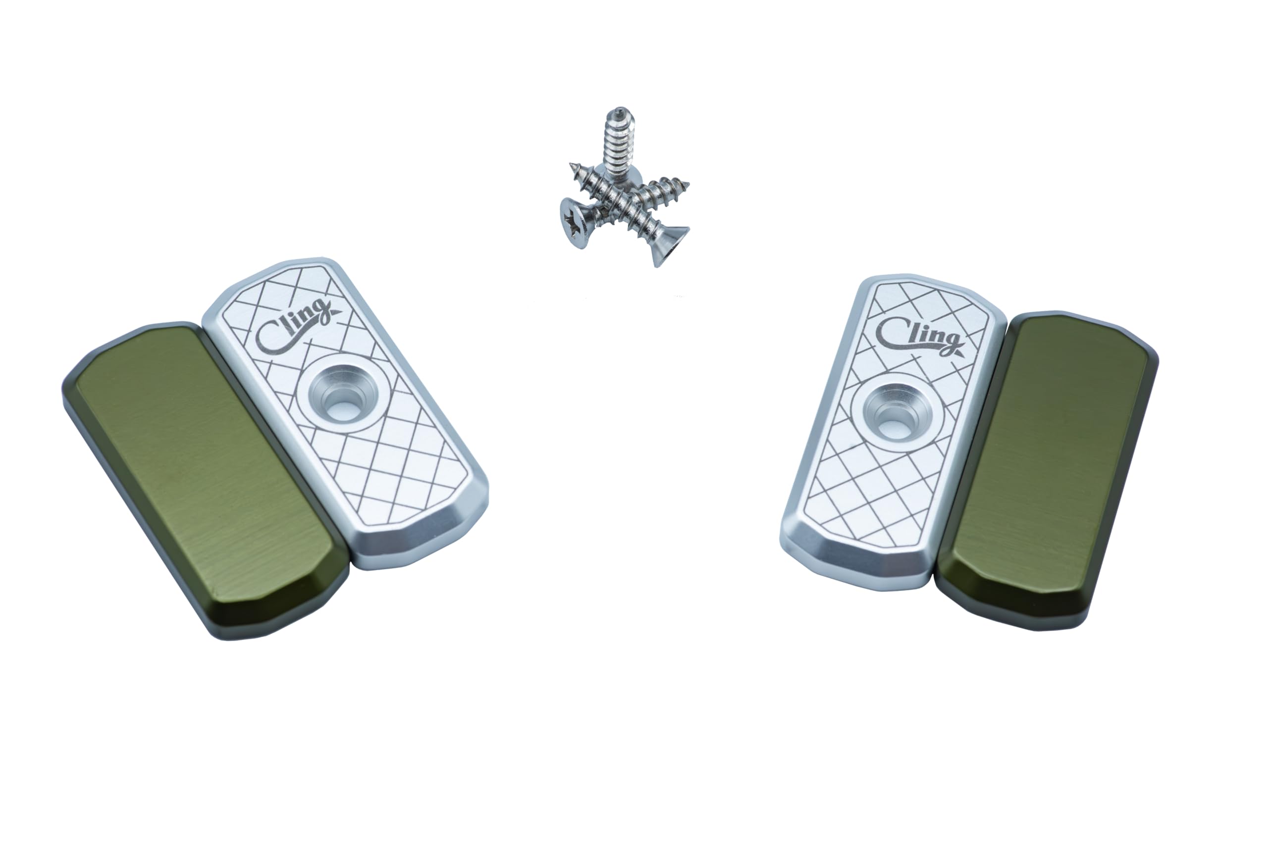 Cling Mag Grab Net Rack in-use on boat shows quick net grab, no bending.