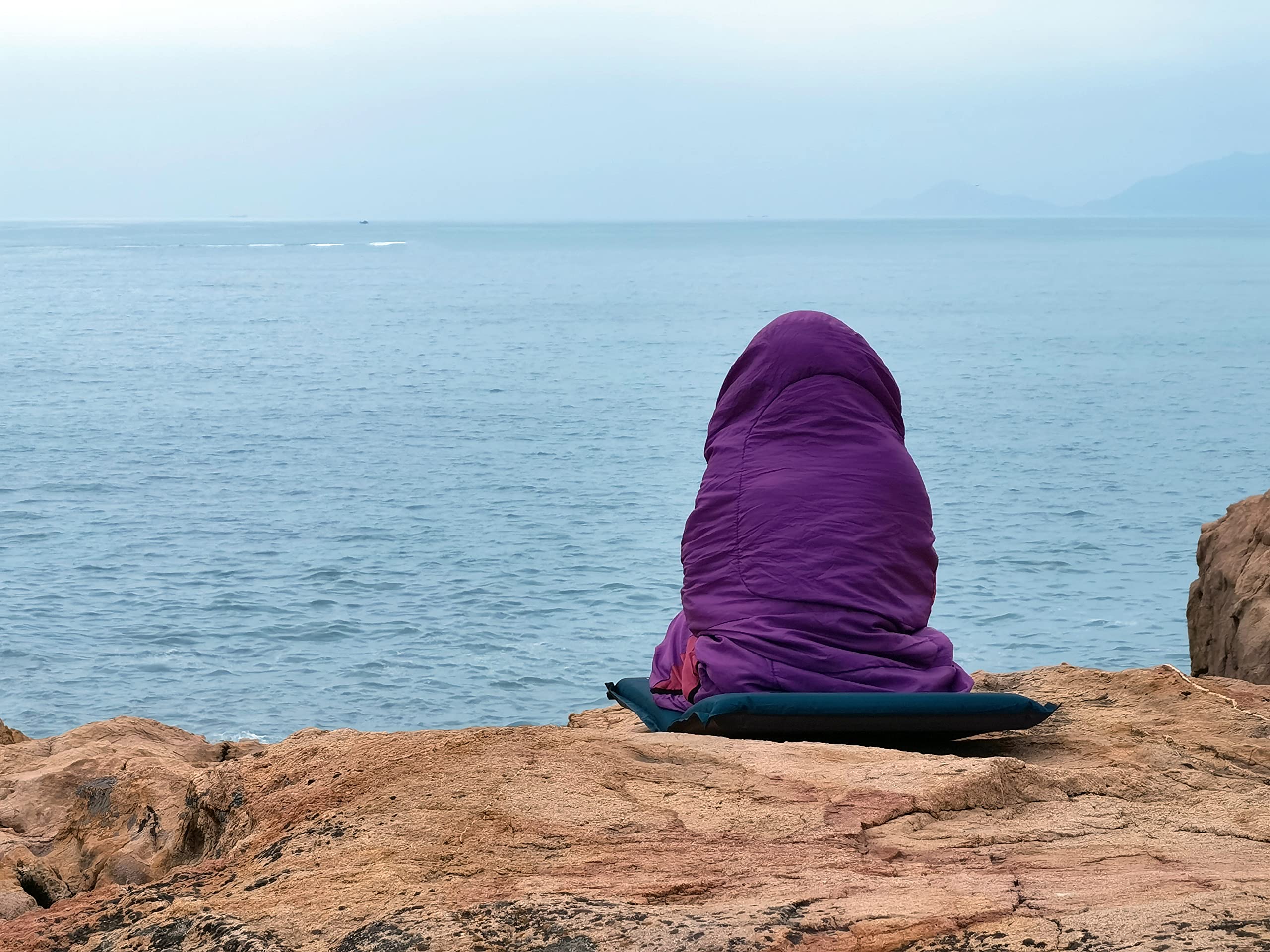 Clostnature kids and family-friendly can unfold into a blanket