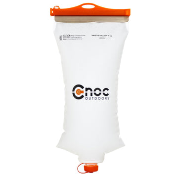 Cnoc Outdoors Vecto 28mm 2L front view for easy on-the-go hydration.