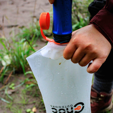 Cnoc Outdoors Vecto 28mm 2L wide opening enables quick field refills.