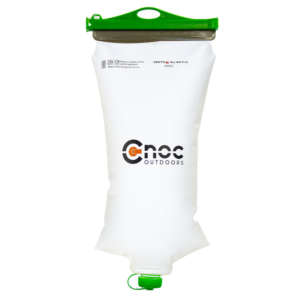 Cnoc Outdoors VectoX 2L dual-opening design enables easy filling and cleaning.