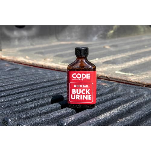 Code Blue Code Red buck urine amber bottle preserves freshness and potency