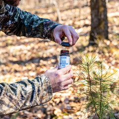 Integrated dauber applicator in Code Blue Doe Estrous Gel bottle