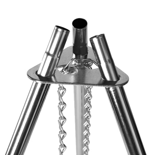 Coghlan's 17-inch nickel-plated grill surface for versatile campfire grilling